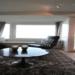 Apartamento In Het Zoute With Sea Views *